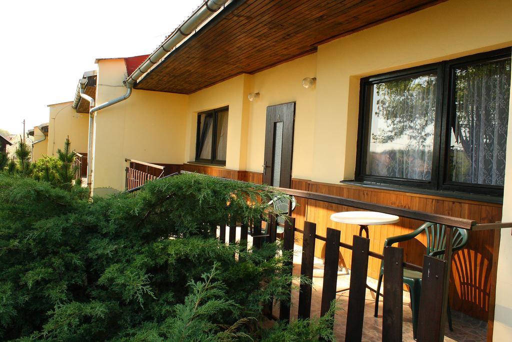 Bungalovy A Ubytovani Ratiborice- Zlic Ceska Skalice Ngoại thất bức ảnh